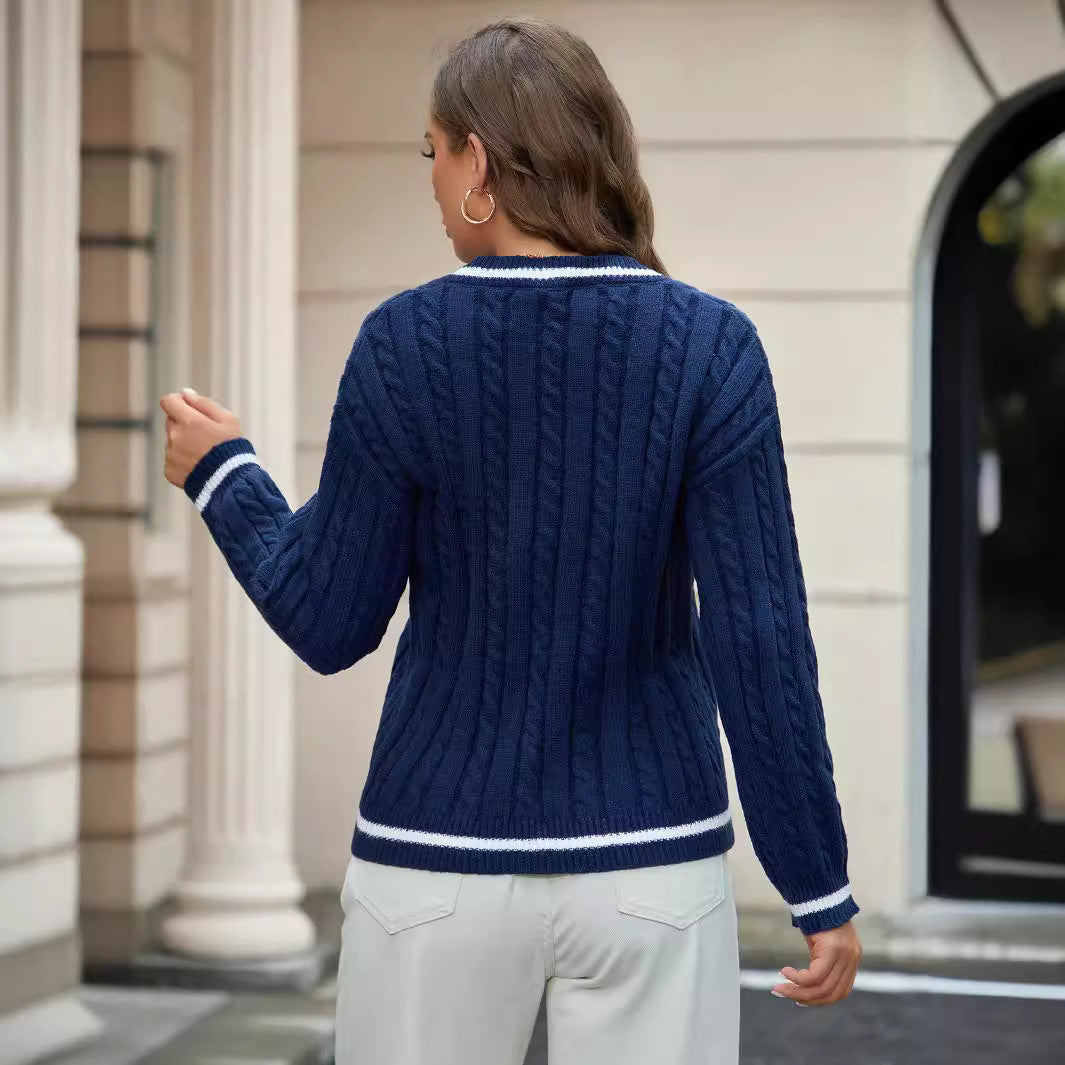 Knit sweater for women with V-neck and cable pattern Lune London