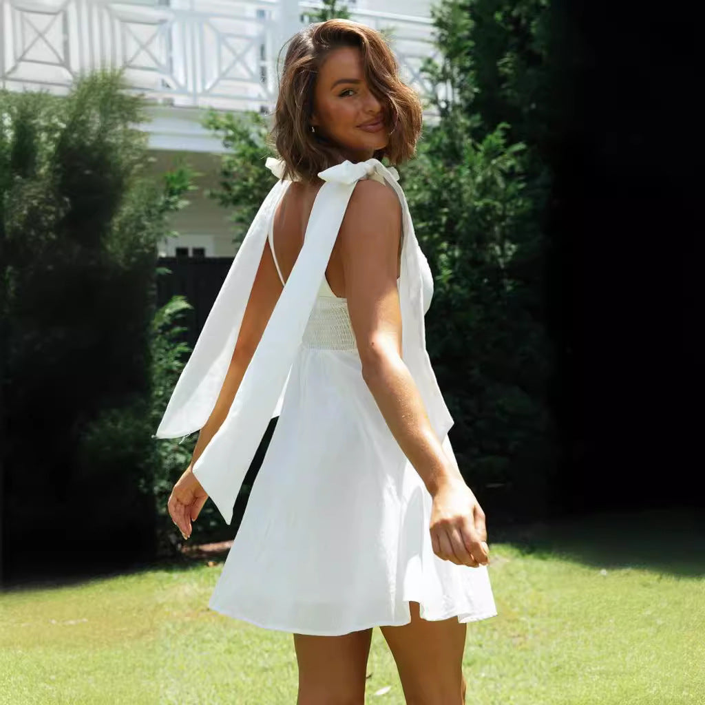 Robe à bretelles pour femme avec des détails de nœud décontractés Chic & Stil