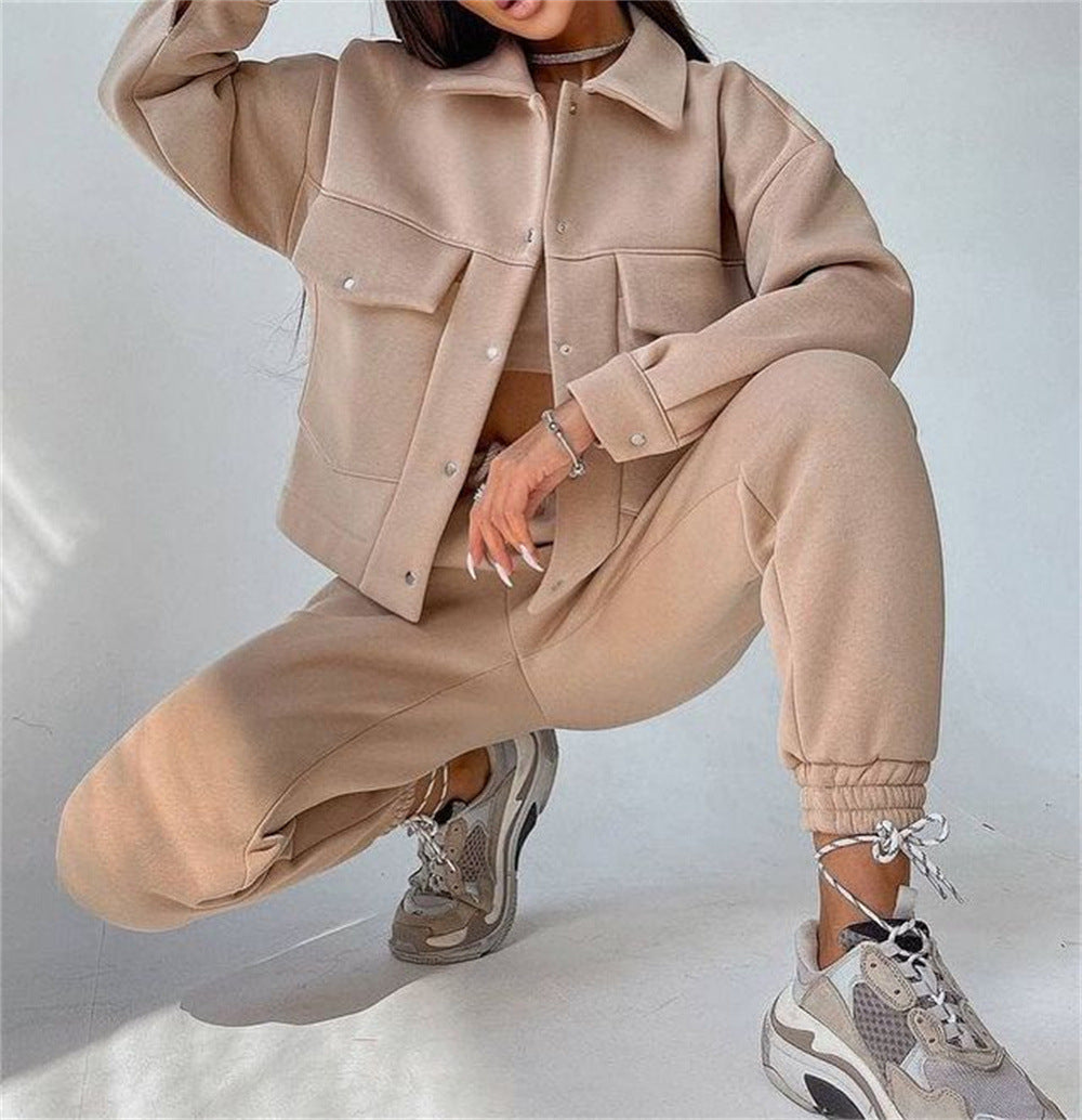 Casual set for women in sweatshirt and jogger pants Lune London