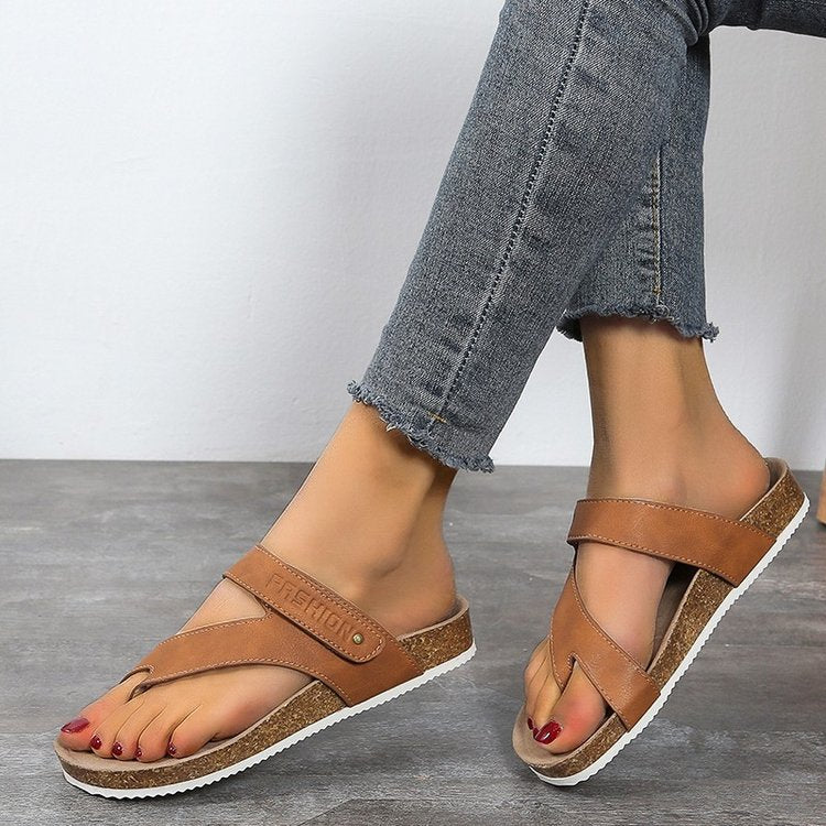 Women's thong sandals with comfortable footbed and modern cork design Lune London