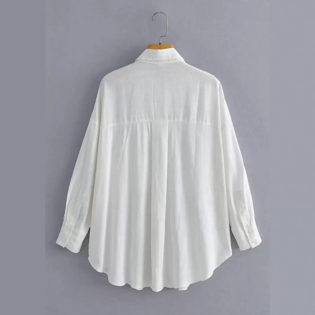 Chemise Blouse Oversized Décontractée Femme avec Poche Poitrine et Structure Subtile Chic & Stil