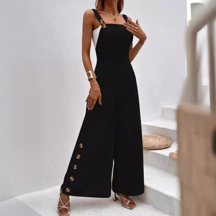 Trendy women's jumpsuit with elegant button details and wide legs Lune London