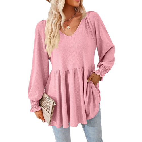 Casual V-neck shirt for women with ruffles and pockets Lune London