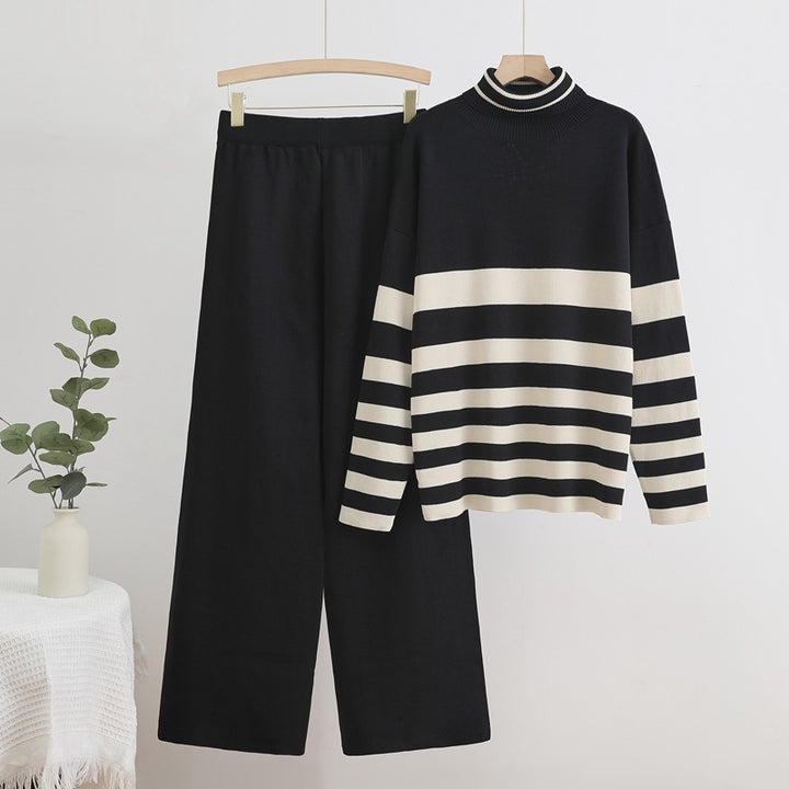 Comfortable knit loungewear set for women with high collar and wide stripes Lune London