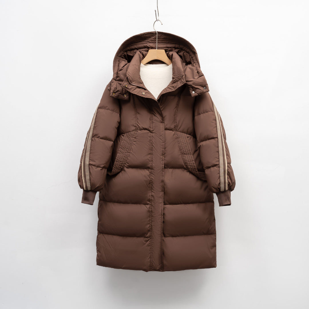 Insulated winter coat for women with functional pockets and adjustable hood Lune London