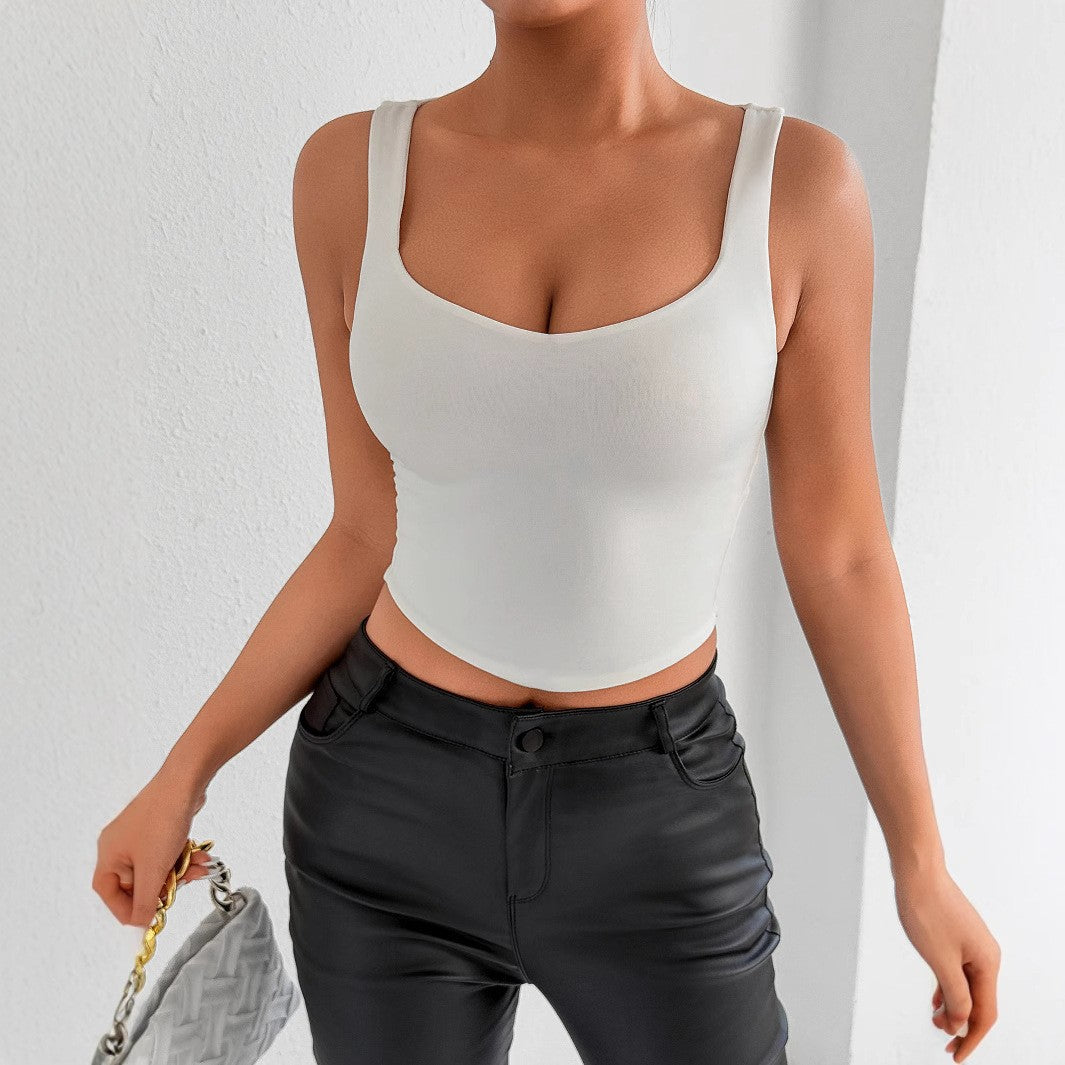 Women’s crop top with stylish cut and comfort Lune London