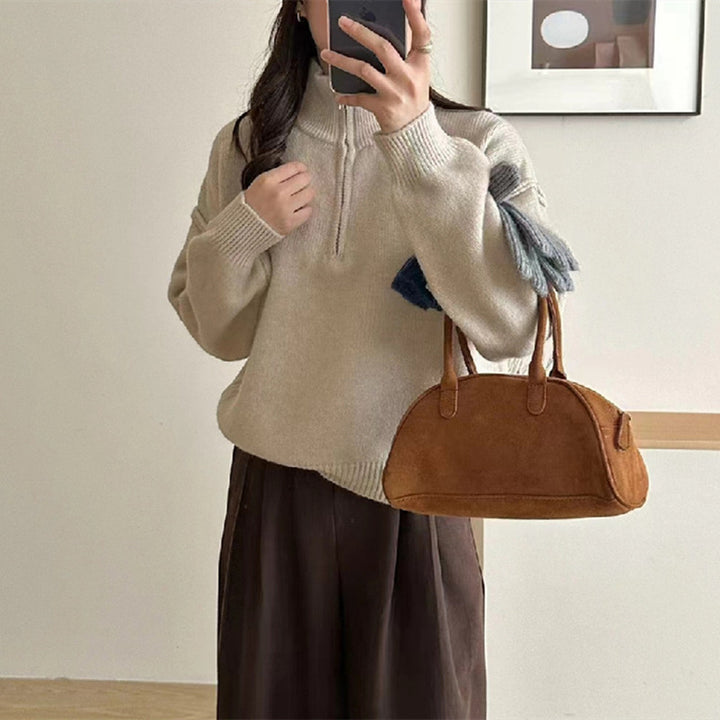Casual women's sweater with zip short and relaxed fit Lune London