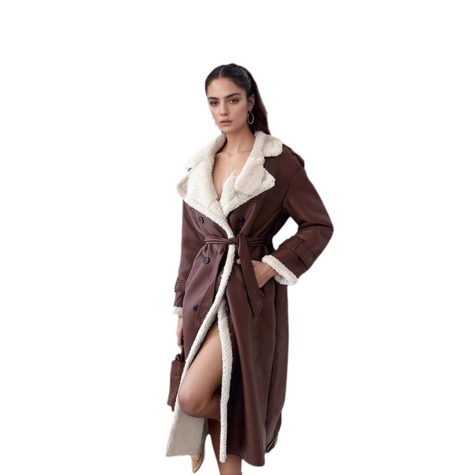 Ladies Oversized Warming Coat with Faux Fur Collar Lune London