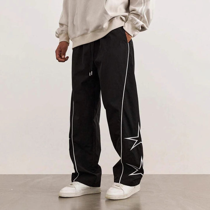 Leisure pants for men with contrasting side stripes Lune London