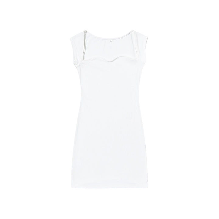 Fitted dress for ladies with short sleeves Lune London