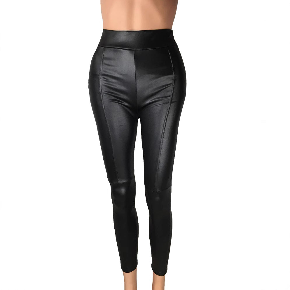High-waisted leggings for women in high-quality faux leather with a seamless finish Lune London