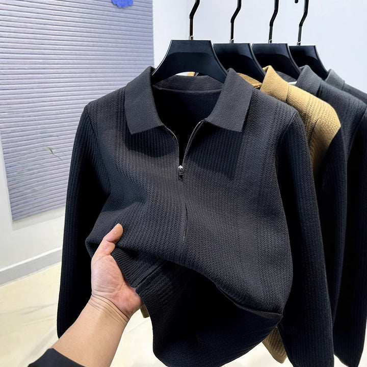 Womans sweater with textured zipper and classic collar Lune London