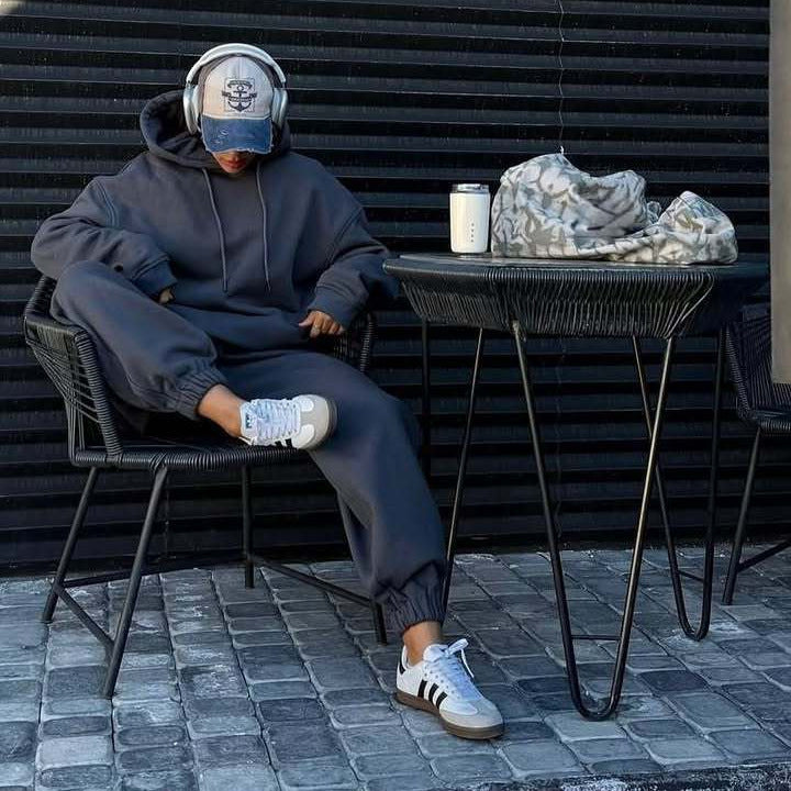 Women's Relaxed Oversized Jogging Suit Lune London