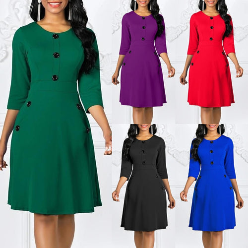 Classic three-quarter sleeve dress for women with buttoned details Lune London