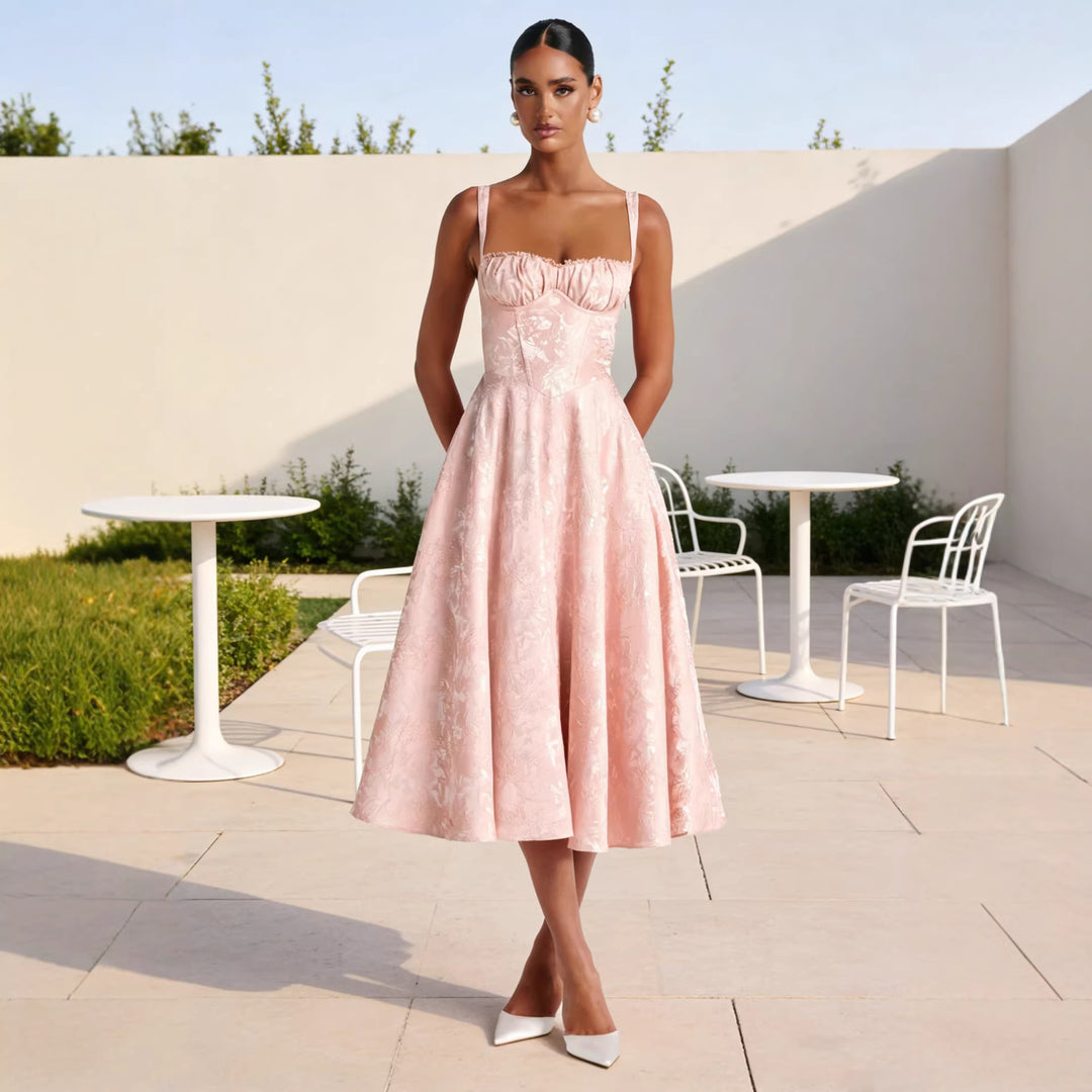 Glamorous cocktail dress for women with ruffled top and voluminous skirt Chic & Stil