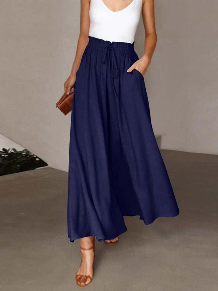 Wide-leg pants for women with elastic waistband and pockets Lune London