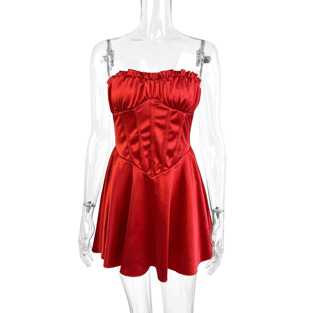 Women's strapless mini dress with gathers and figure-flattering cut Lune London