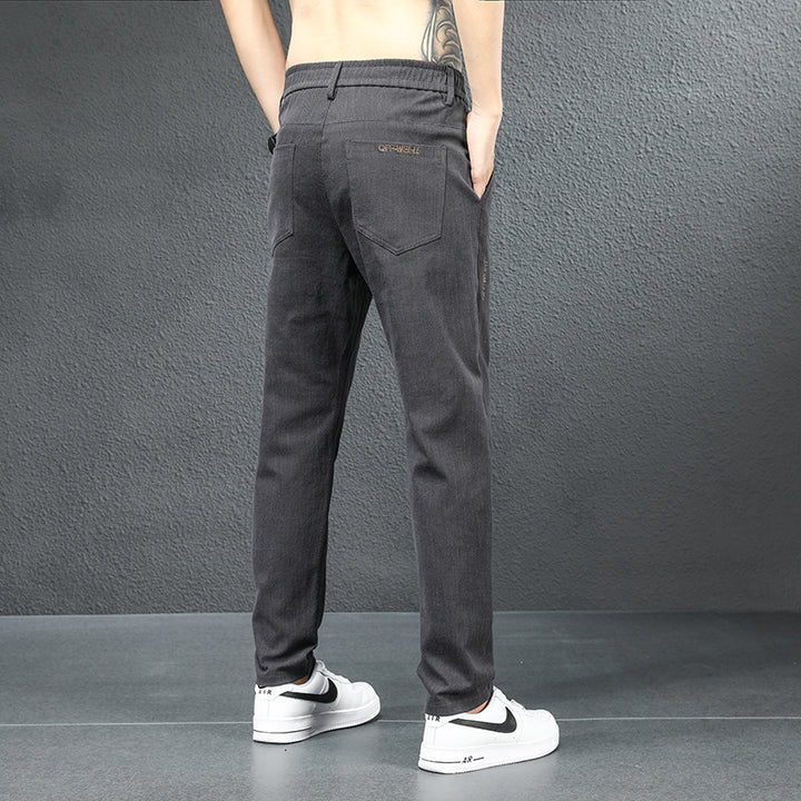 Comfortable and stylish leisure pants for men Lune London