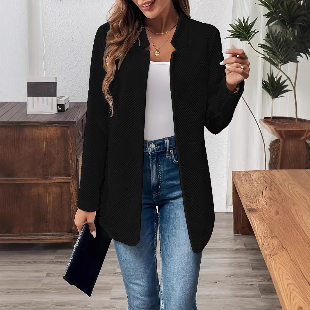 Elegant and structured women's blazer in minimalist design Lune London