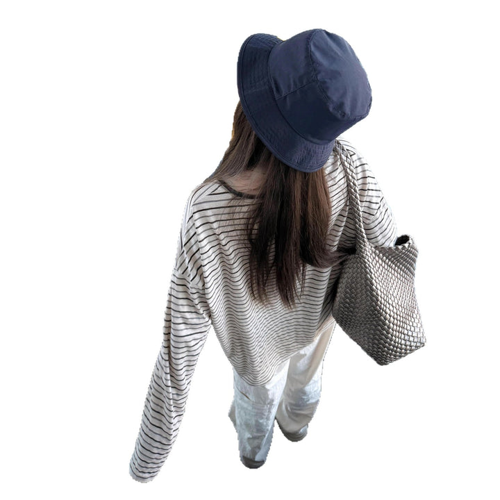 Women's casual long sleeve shirt with fine stripes Chic & Stil