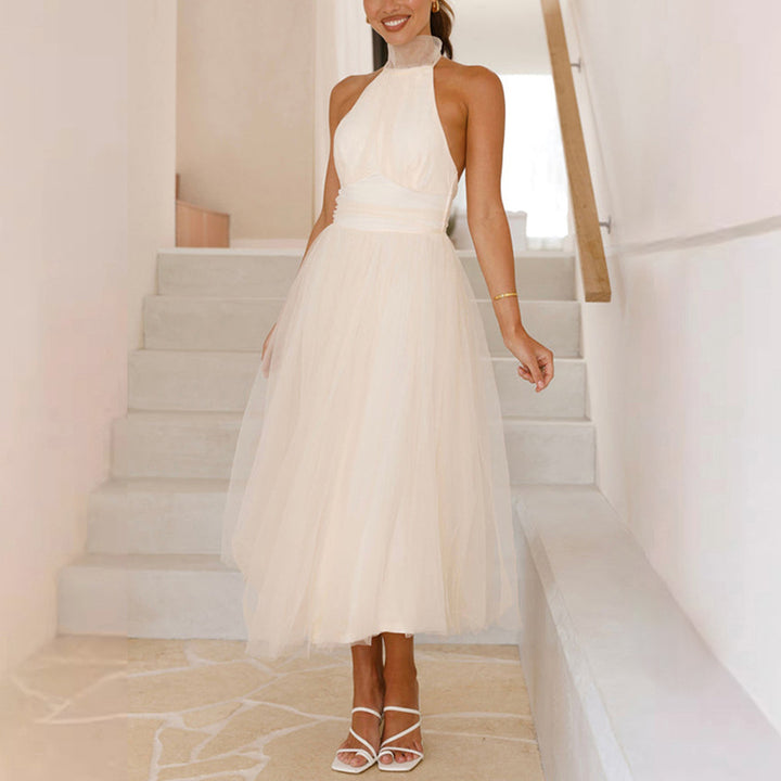 Elegant cocktail dress for women in tulle with high collar design Chic & Stil