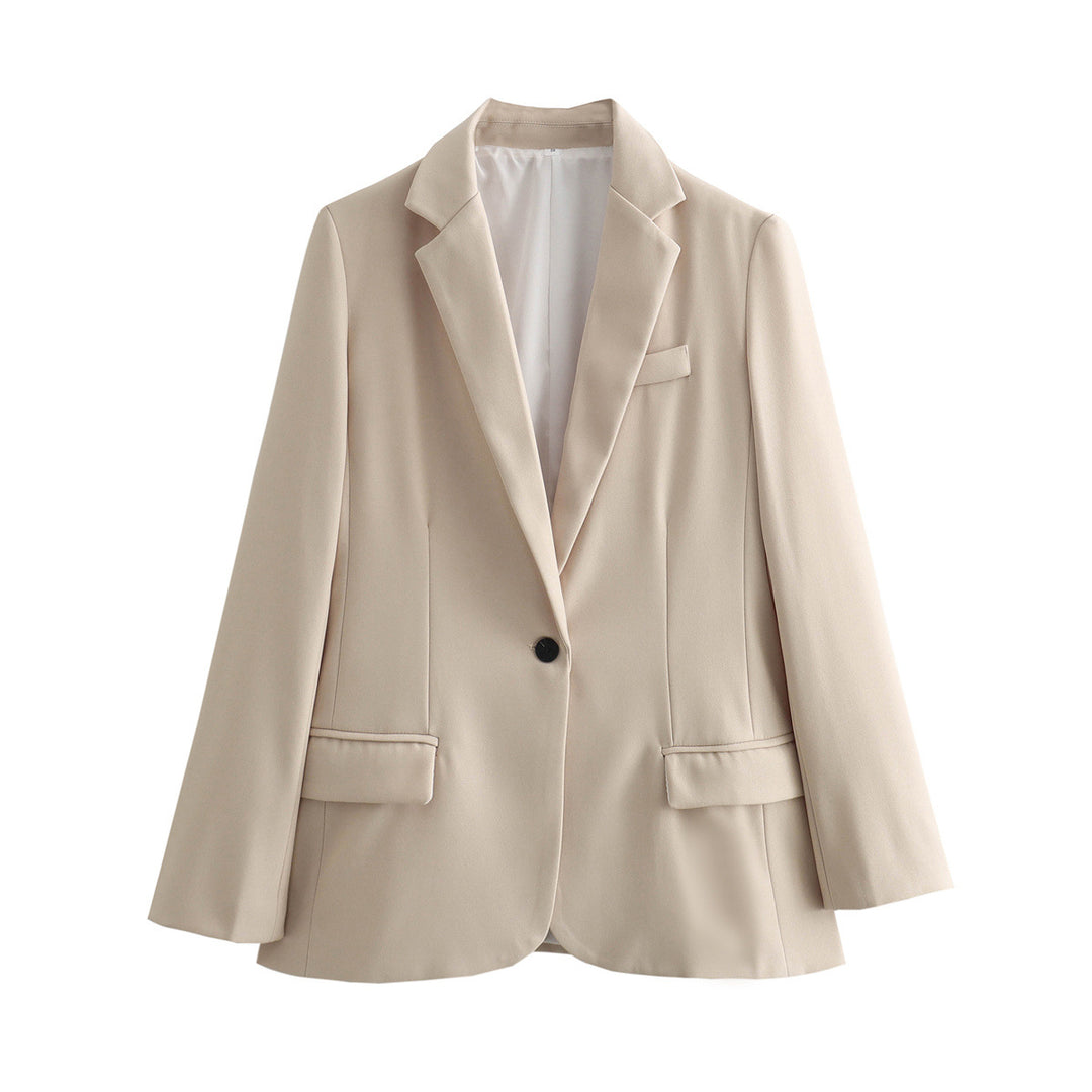 Elegant blazer jacket for women with a modern cut and practical pockets Lune London