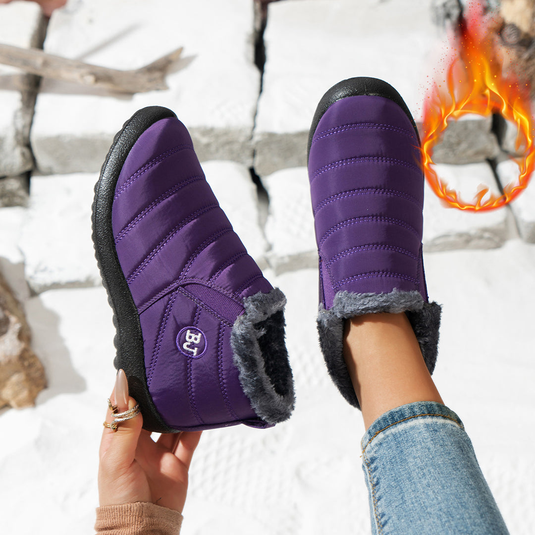 Comfortable winter boots for women with cozy lining and non-slip sole Lune London