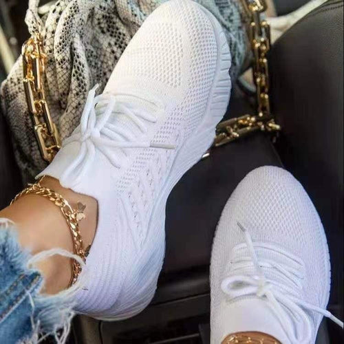 Breathable running sneakers for women with flexible knit upper Lune London