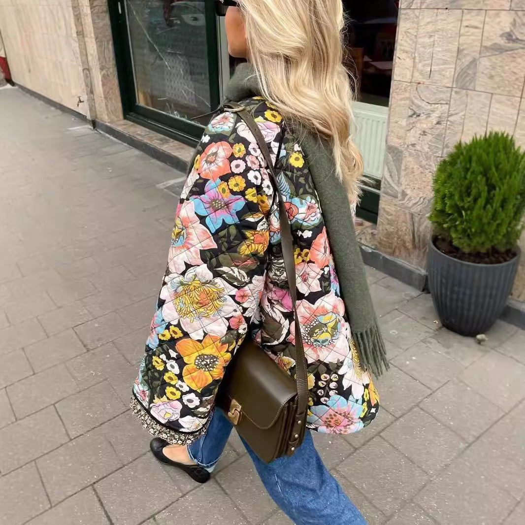 Ladies trendy quilted jacket with floral pattern Chic and Style
