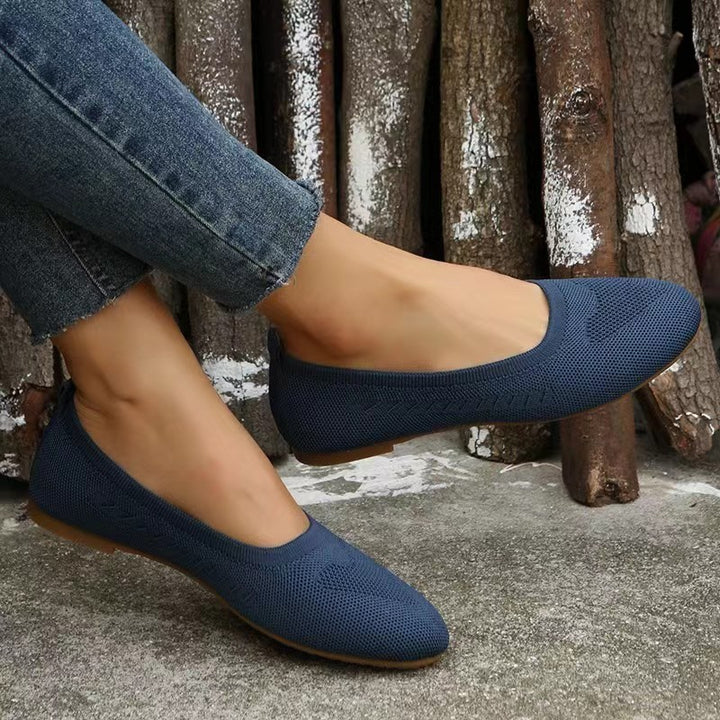 Ballet flats for women with breathable upper material Lune London