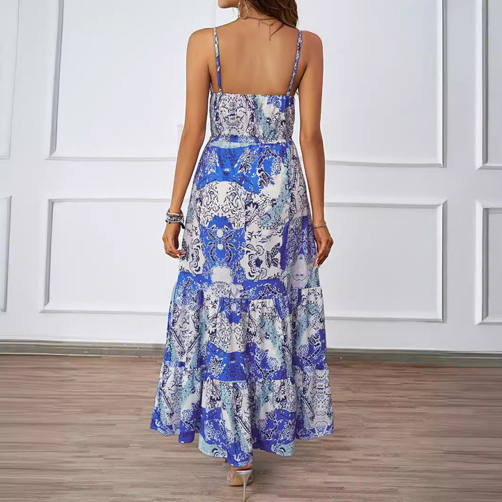 Maxi dress for women with floral pattern and side pockets Chic & Stil