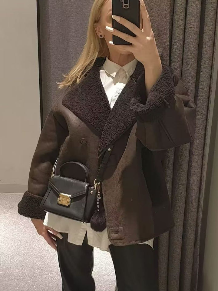 Oversized cotton jacket for women with padded collar Lune London