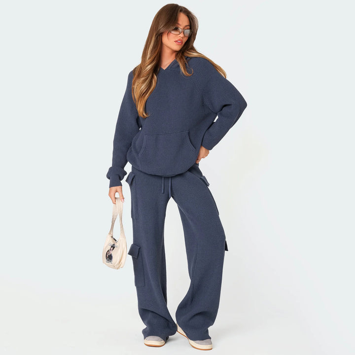 Ladies Relaxed-Fit Knit Pullover with Hood and Kangaroo Pocket Lune London