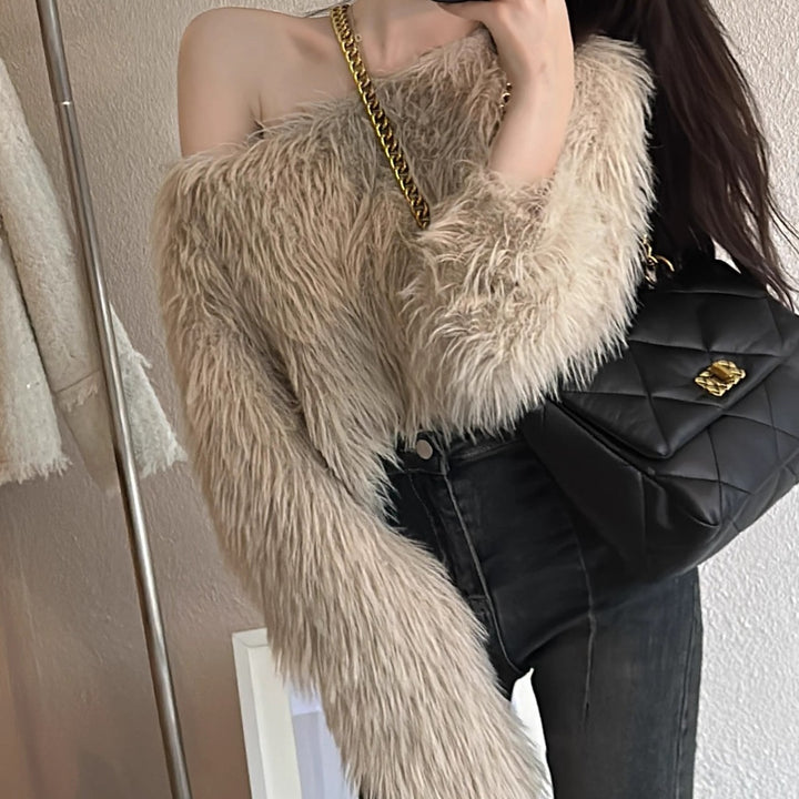 Cropped women's sweater with fluffy texture and off-the-shoulder design Lune London