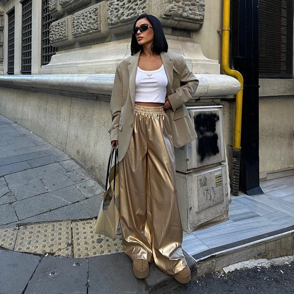 Elegant leather pants for women with a loose fit and elastic waistband Lune London