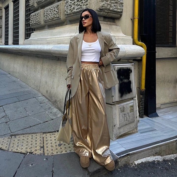 Elegant leather pants for women with a loose fit and elastic waistband Lune London