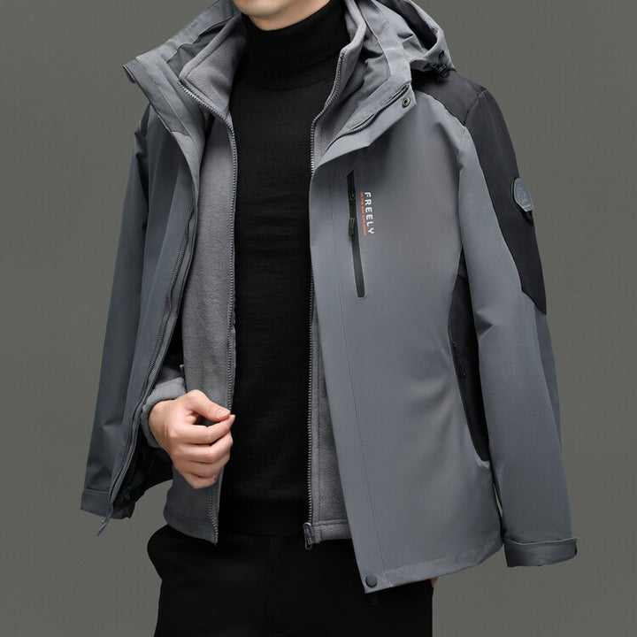 Functional jacket for men with innovative water-repellent properties Lune London
