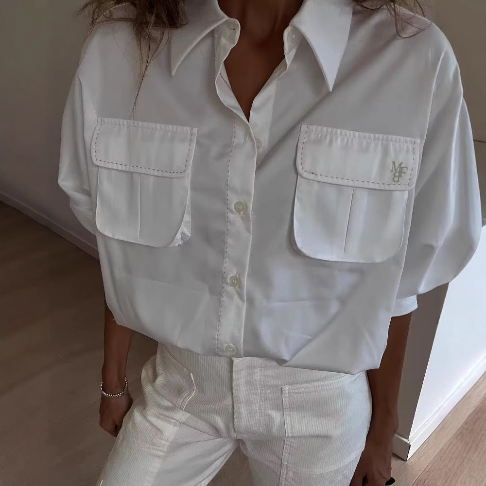 Women's shirt with a casual cut and practical chest pockets Lune London