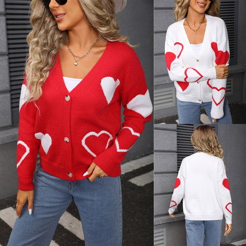 Cardigan pour femmes avec motif cœur et fermeture à boutons Chic & Stil