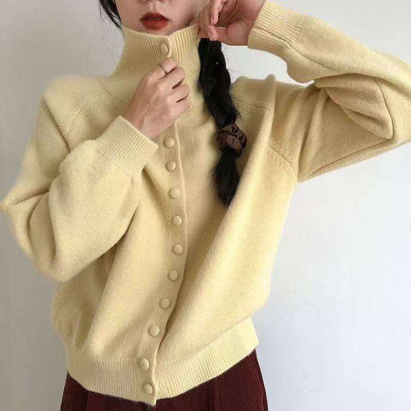 Cardigan Fashionable Femme avec Détails de Bouton Haut Chic & Stil