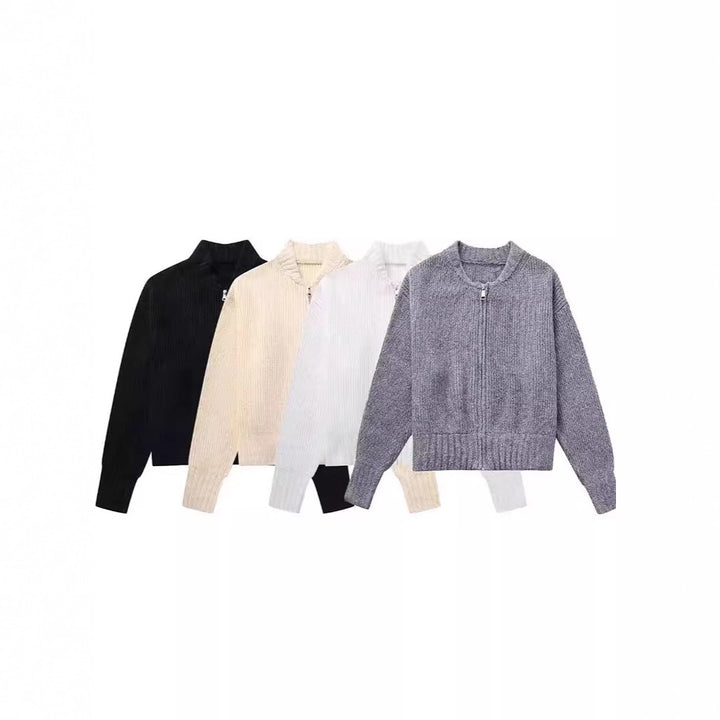 Cardigan moderne pour femmes avec des manches volumineuses et fermeture éclair Chic & Stil