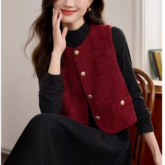 Gilet en tricot pour femmes avec détails de bouton Chic & Stil