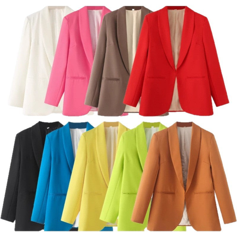 Ladies elegant blazer with unique cut and pockets Lune London