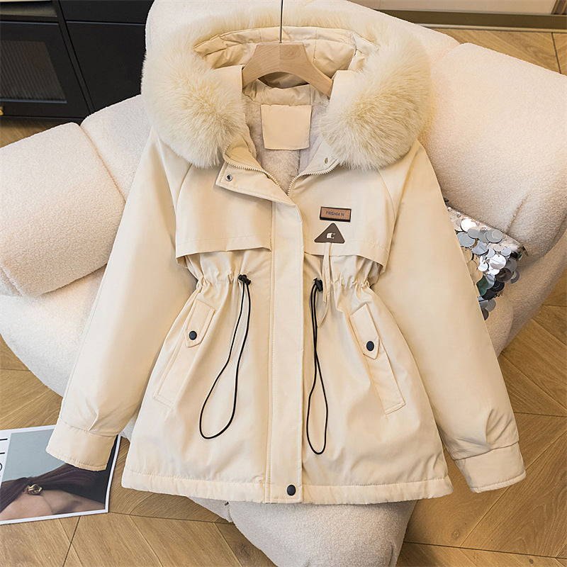 Ladies warm parka coat with removable faux fur collar and practical pockets Lune London