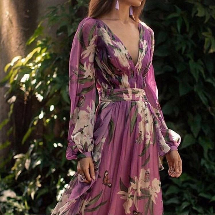 Maxi dress for women with deep V-neck, floral design and flowing skirt Lune London
