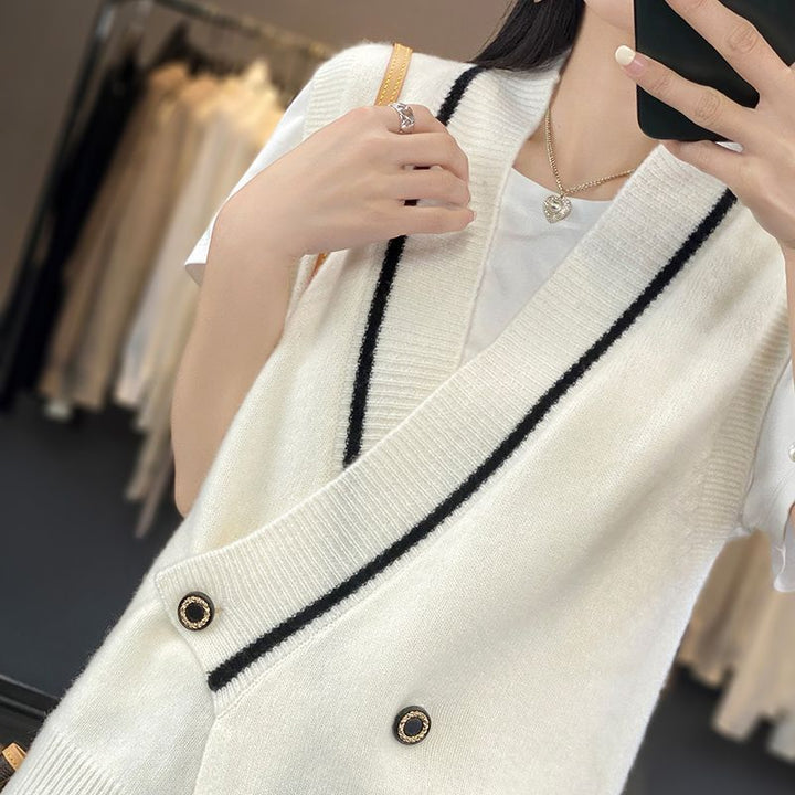 Gilet tricoté à la mode pour femmes avec double bouton Chic & Stil