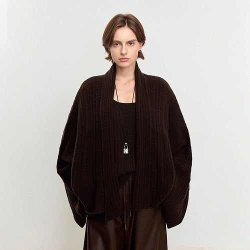 Poncho aéré en tricot pour femmes en laine fine Chic & Stil