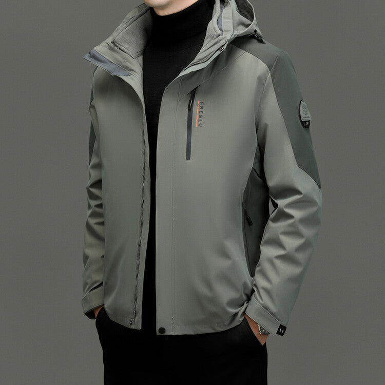 Functional jacket for men with innovative water-repellent properties Lune London