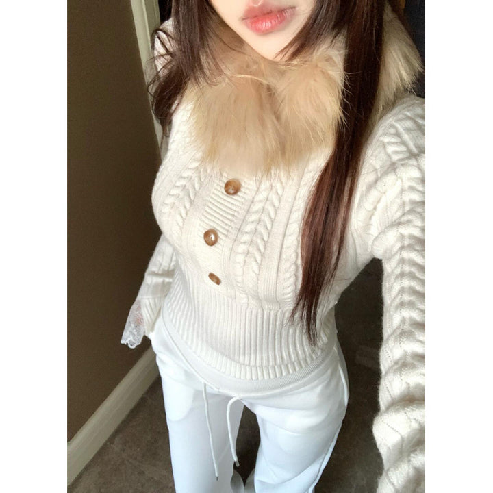 Pull en tricot pour femmes avec un motif de cable sophistiqué et des manches en dentelle romantiques Chic & Stil