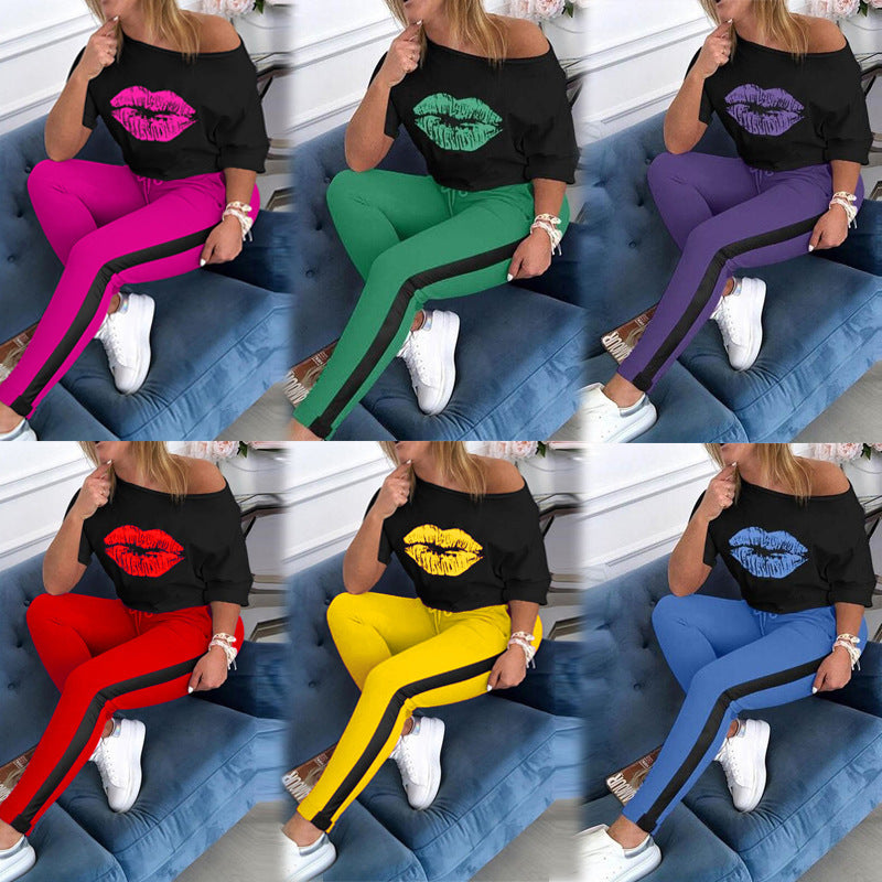Sweatshirt à motif lèvres pour femmes et leggings sportifs Chic & Stil